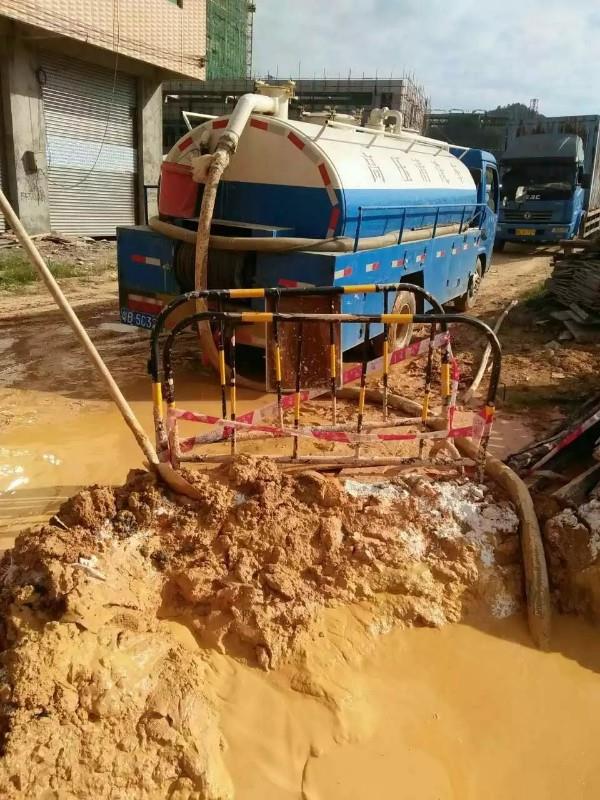 鹤城工地淤泥清淤