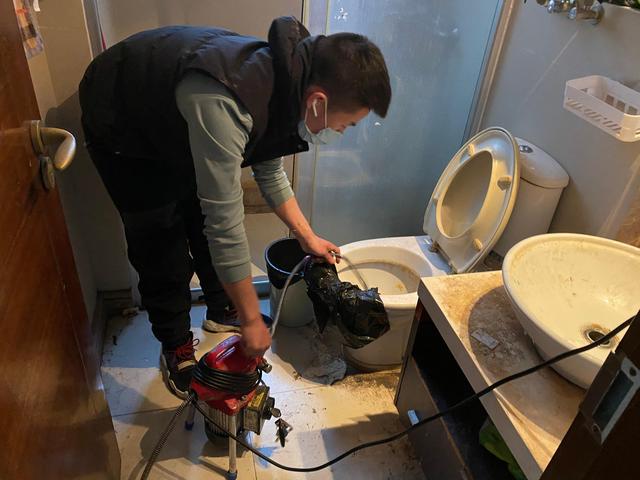 鹤城马桶疏通-疏通下水道