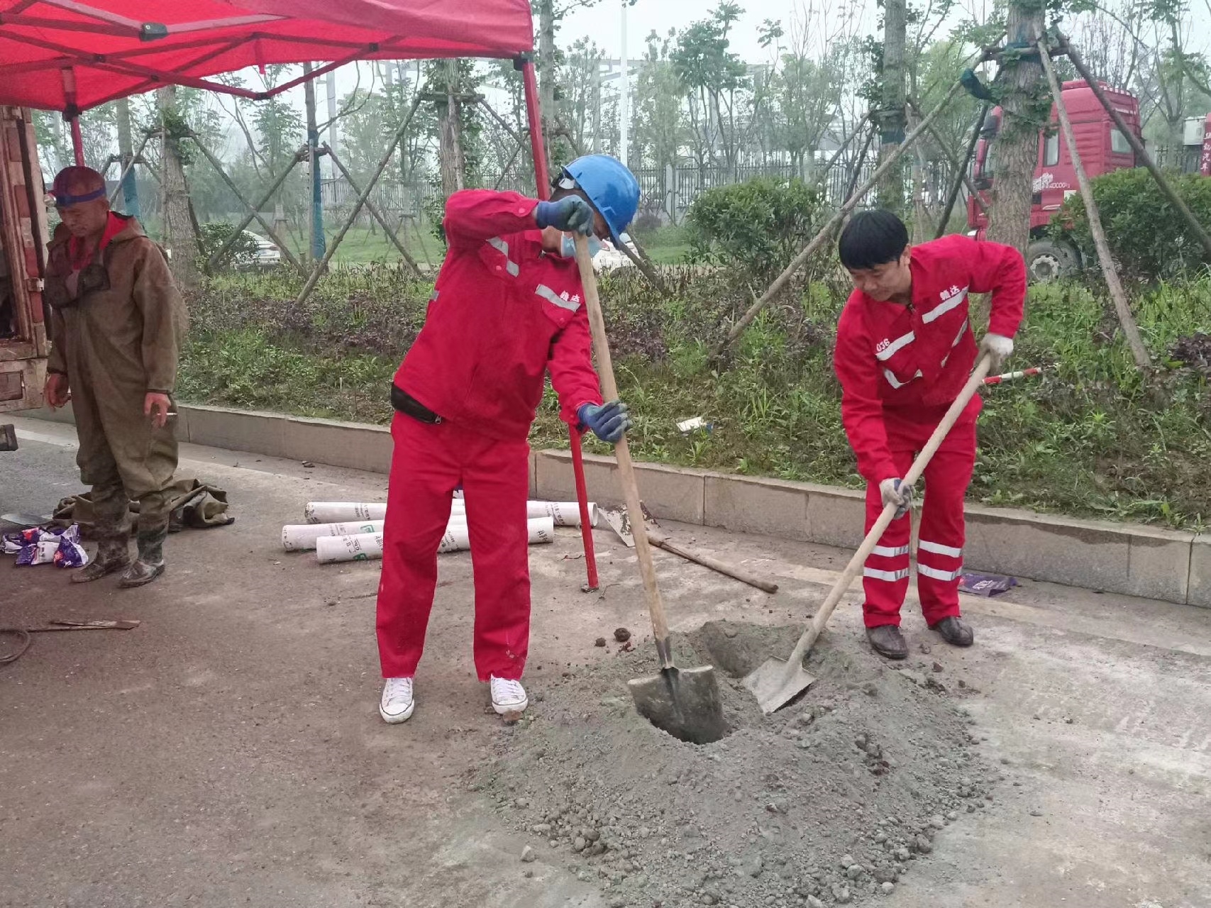 鹤城管道疏通哪家好】及时进行市政管道清淤